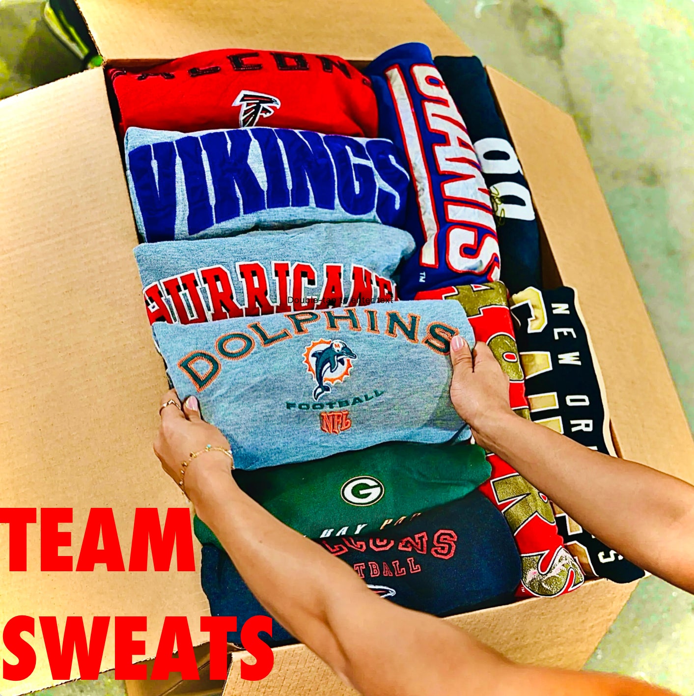 TEAM SWEATS